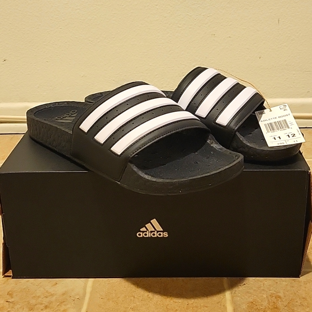 Adidas Adilette boost